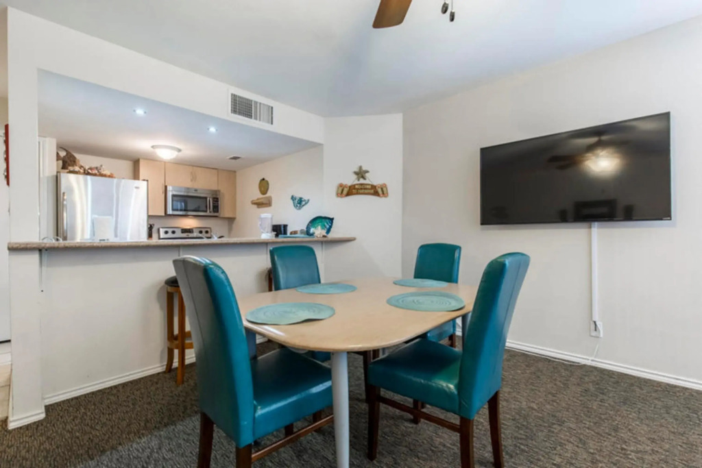 Gulfpoint Condominium A1214