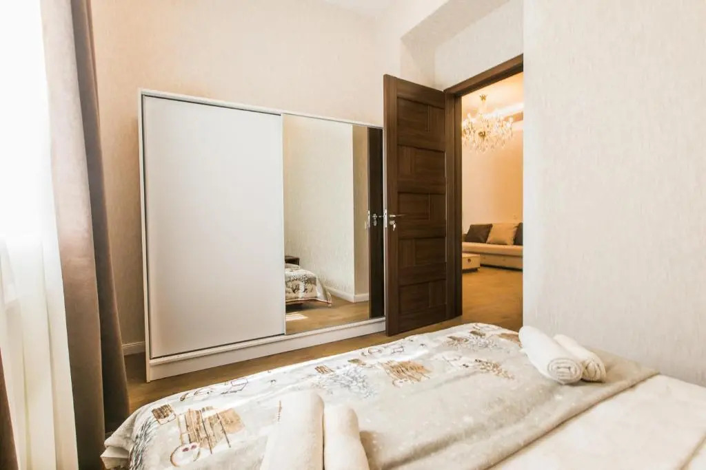 Sweet Home 6 VIP Rustaveli Avenue