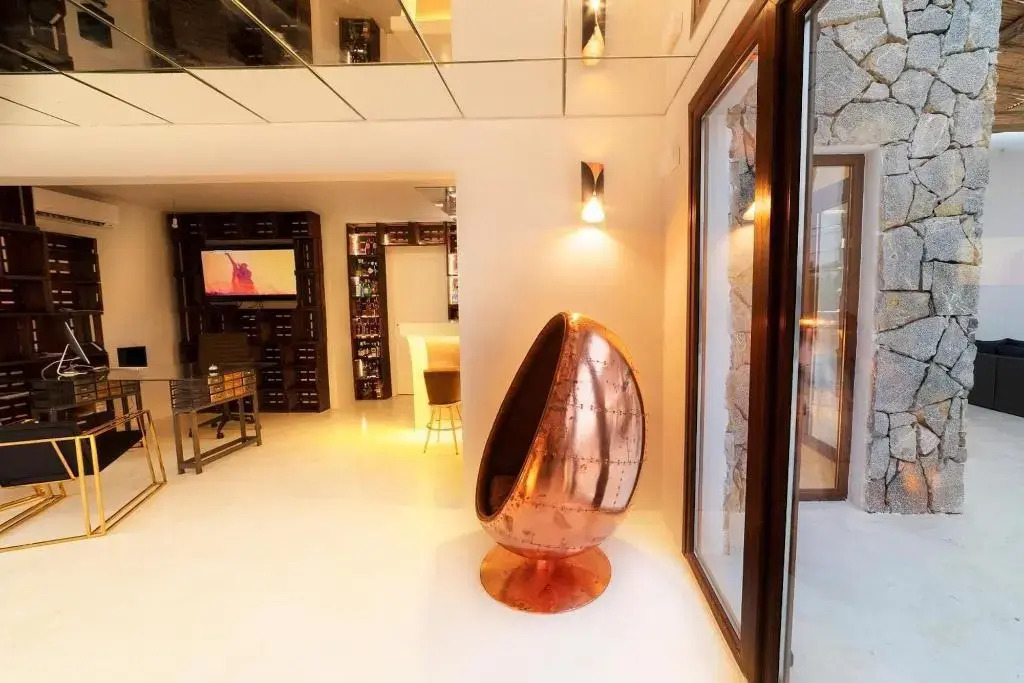PAIISE Hotels