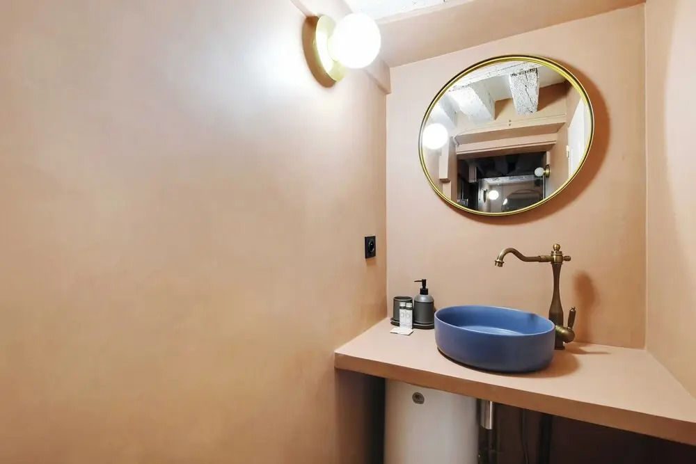 Studio for 2 People in Rivoli