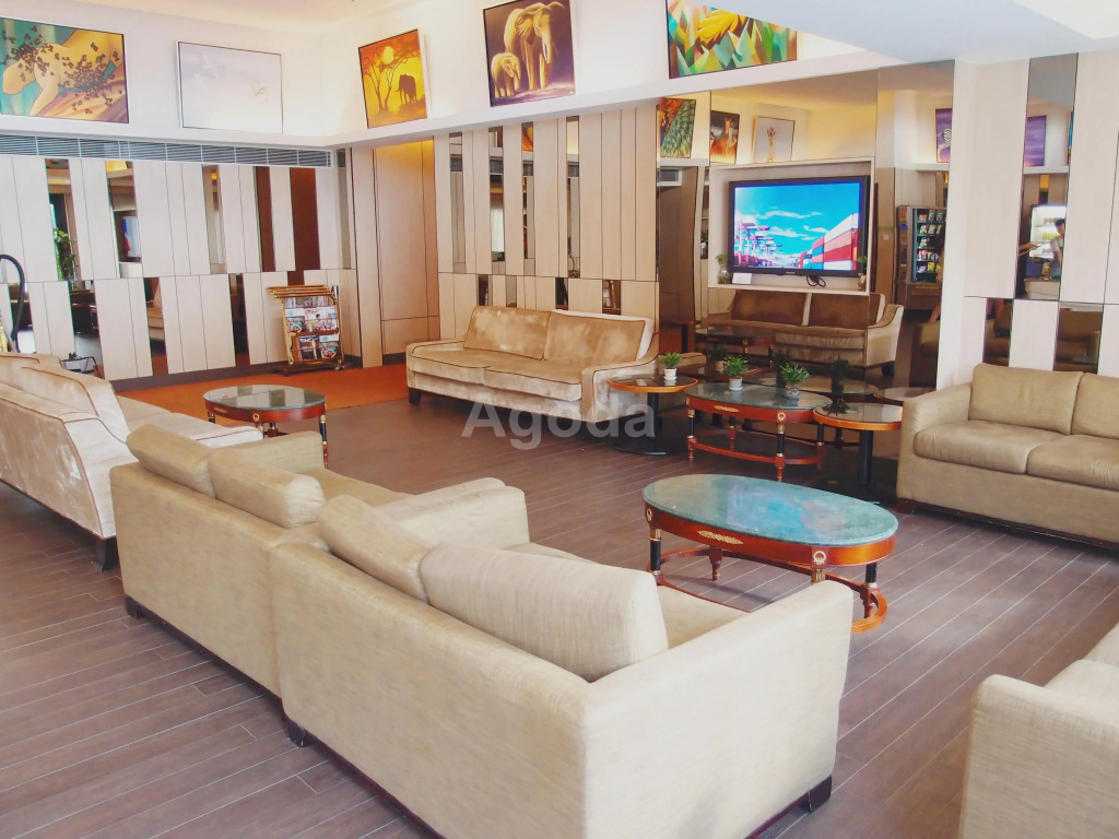 Noah’s Ark Hotel & Resort