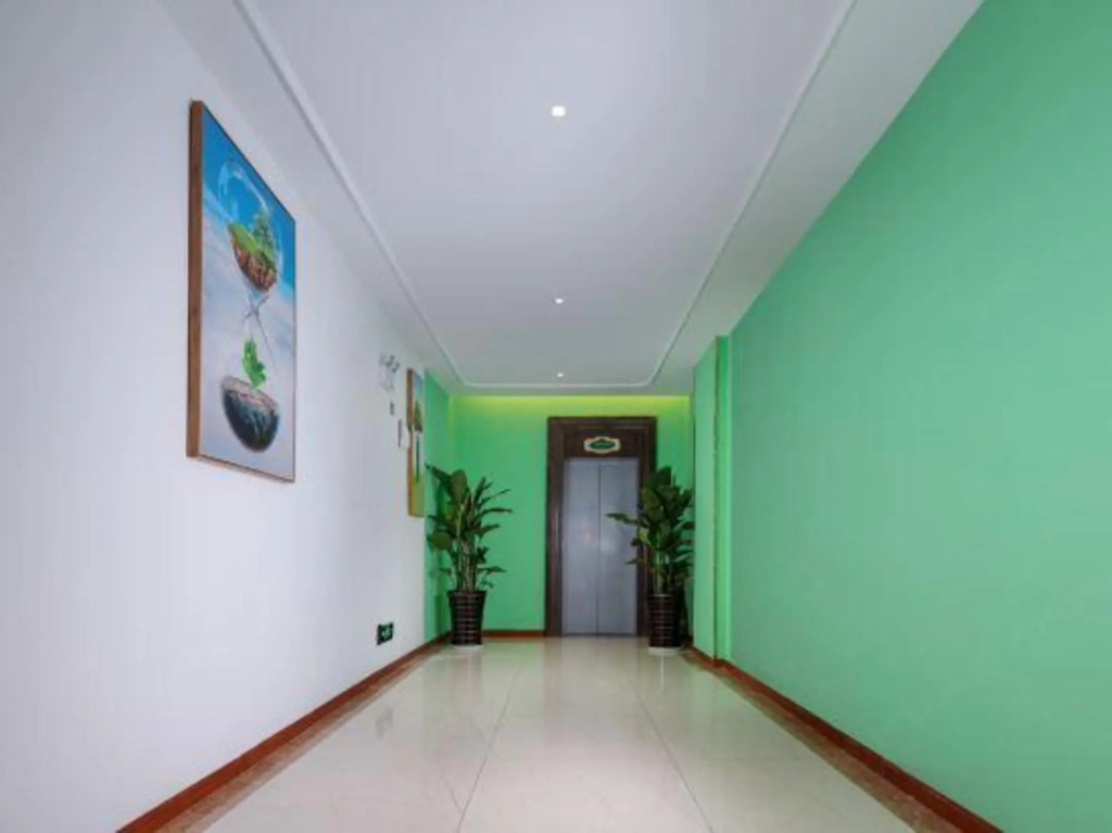 Vienna 3 Best Hotel (Miaojiang West Road Store)