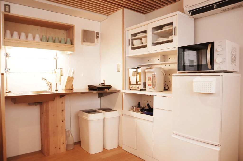 Poly Hostel 2 Namba