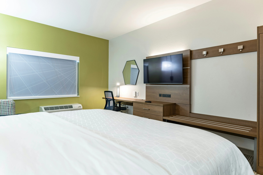 Holiday Inn Express & Suites - Moundsville by IHG