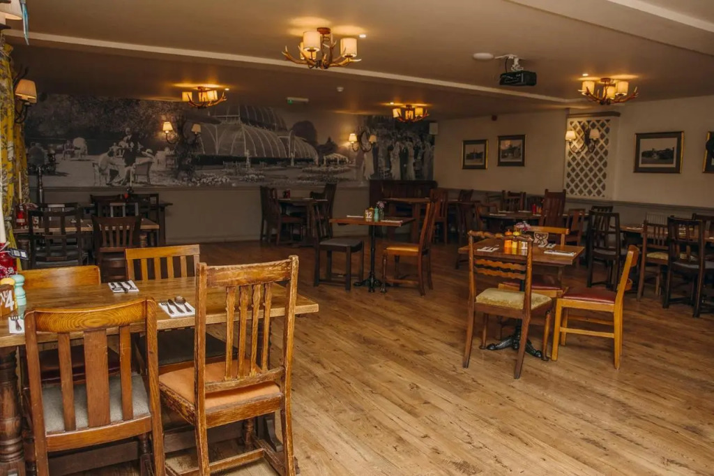 The George Inn