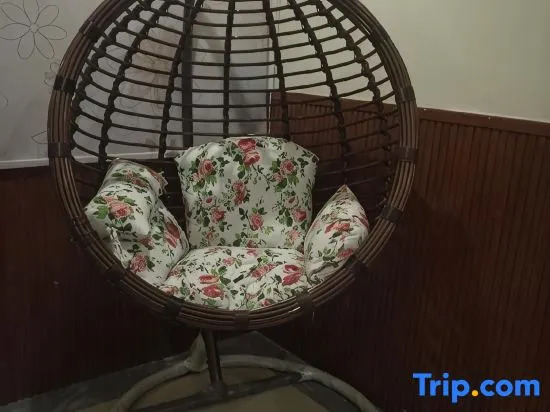 Nanning Lakeside Apartment Hotel