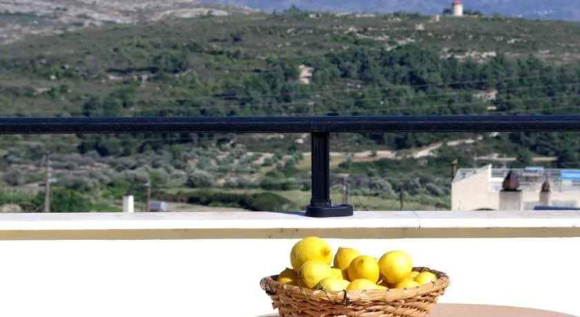 Monolithos Village Apartments