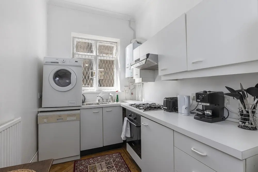 Fabulous 2BR in Kensington, Near Holland Park