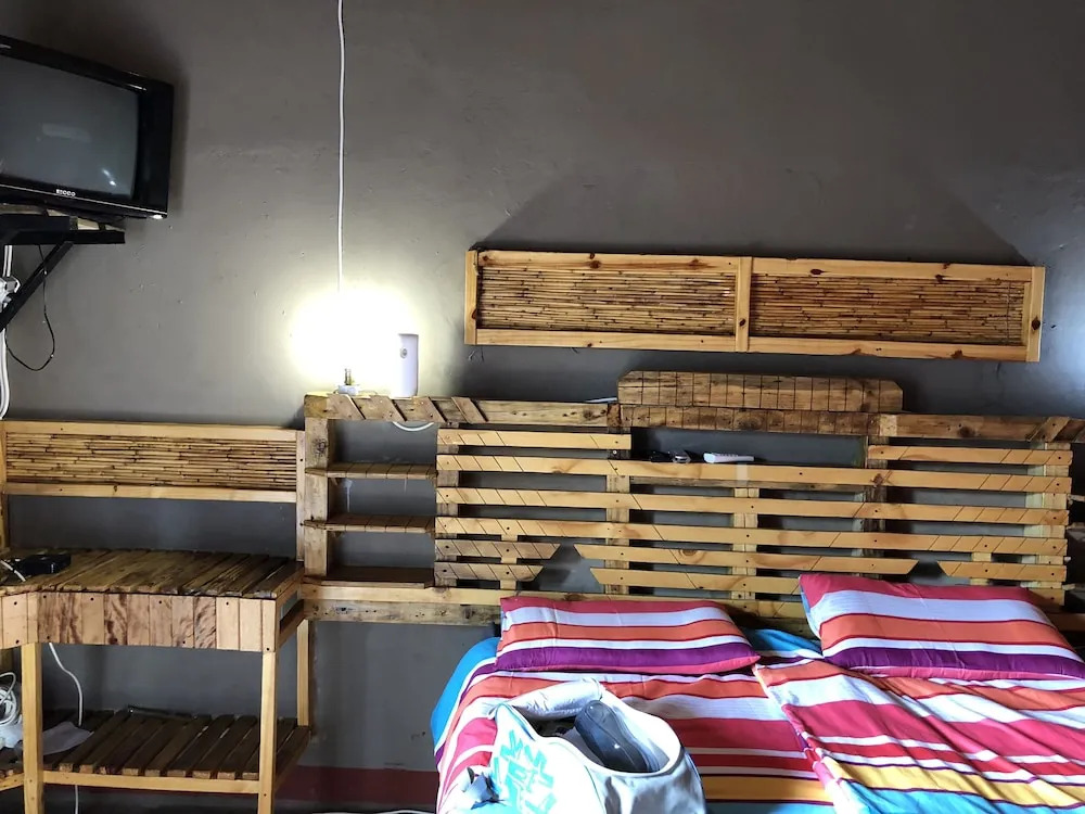 Lesoma Guest House