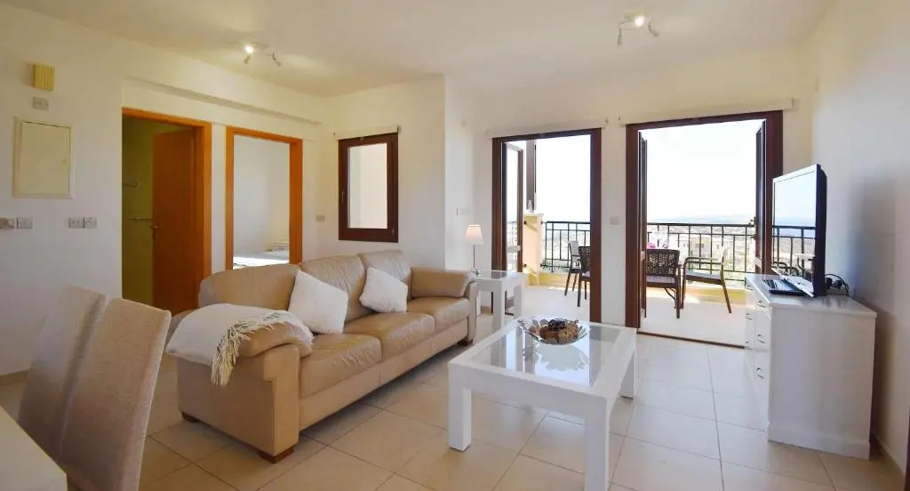 1 bedroom Apartment Pyrgos with beautiful sea and sunset views, Aphrodite Hills Resort