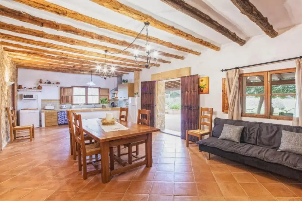 Villa in Manacor with Pool and Tennis Court