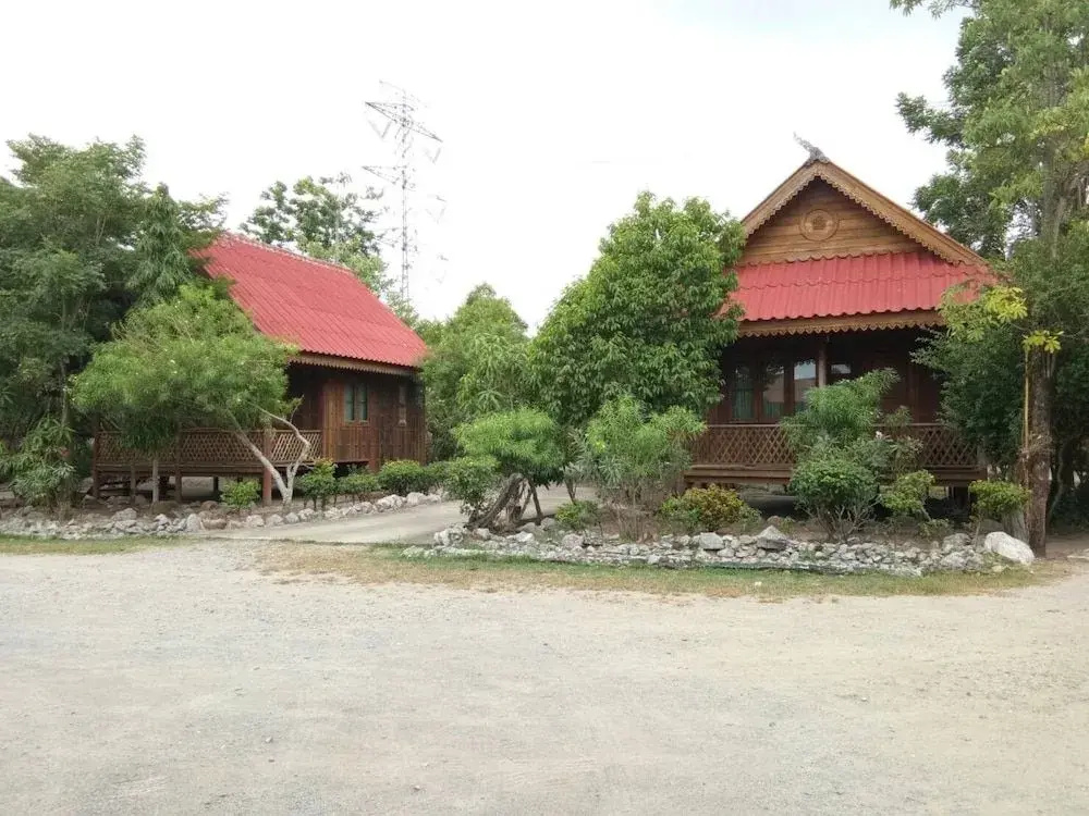 Vassanadee Resort and Camp
