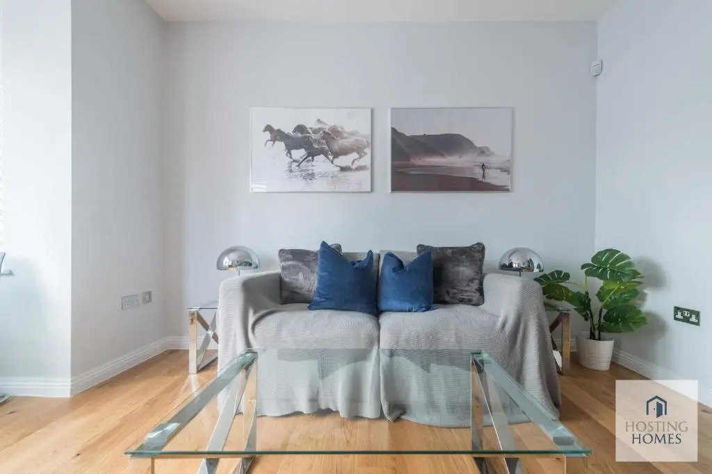 Luxury Ascot Apartment Close To Racecourse No 1