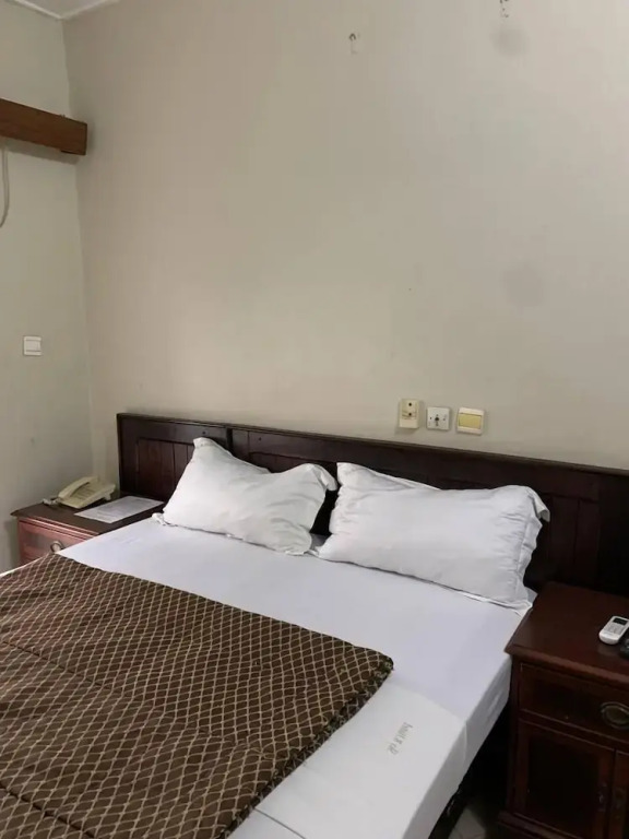 SKY Hotel Bonapriso