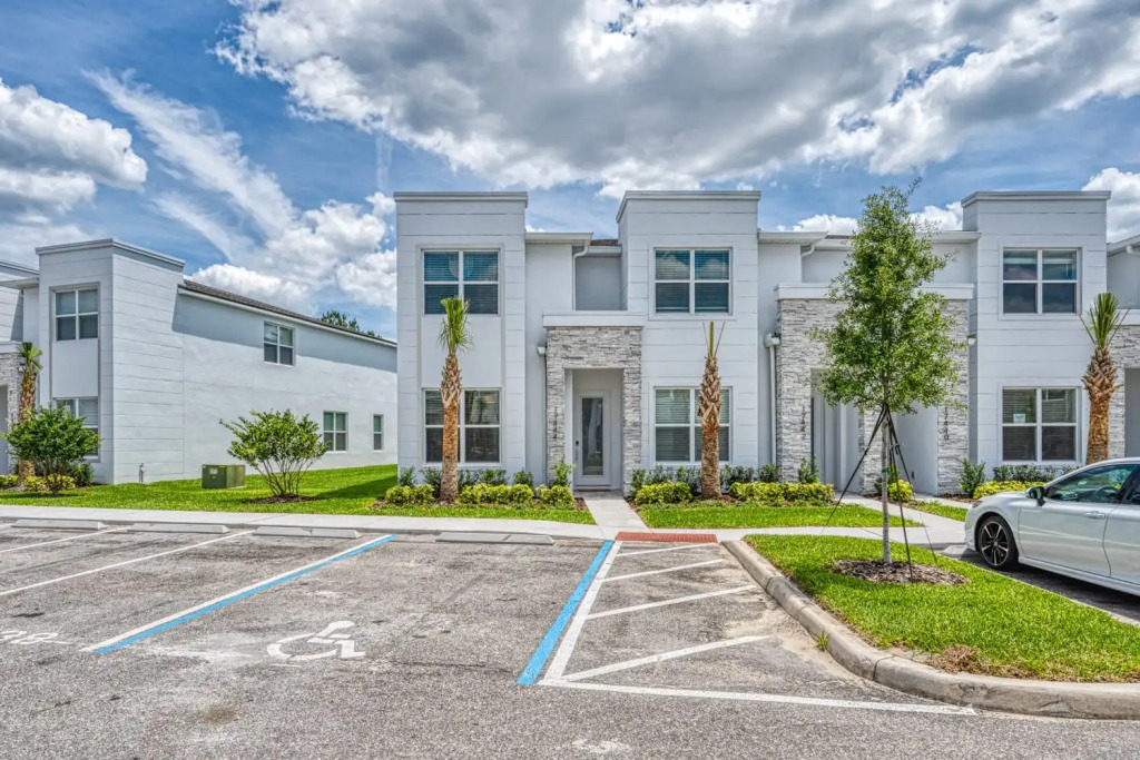 Elegant home with private pool near Disney