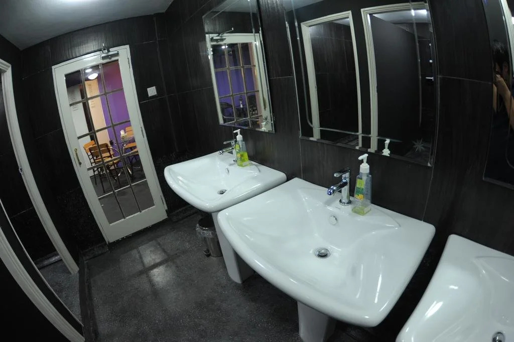New 1415 China Town Guest House