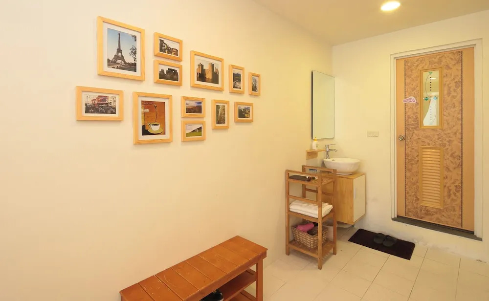 Happiness Yes Hostel Ⅱ