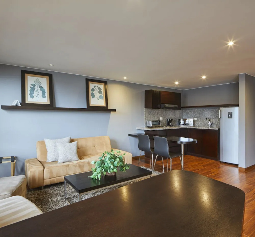 Nico Apartasuites