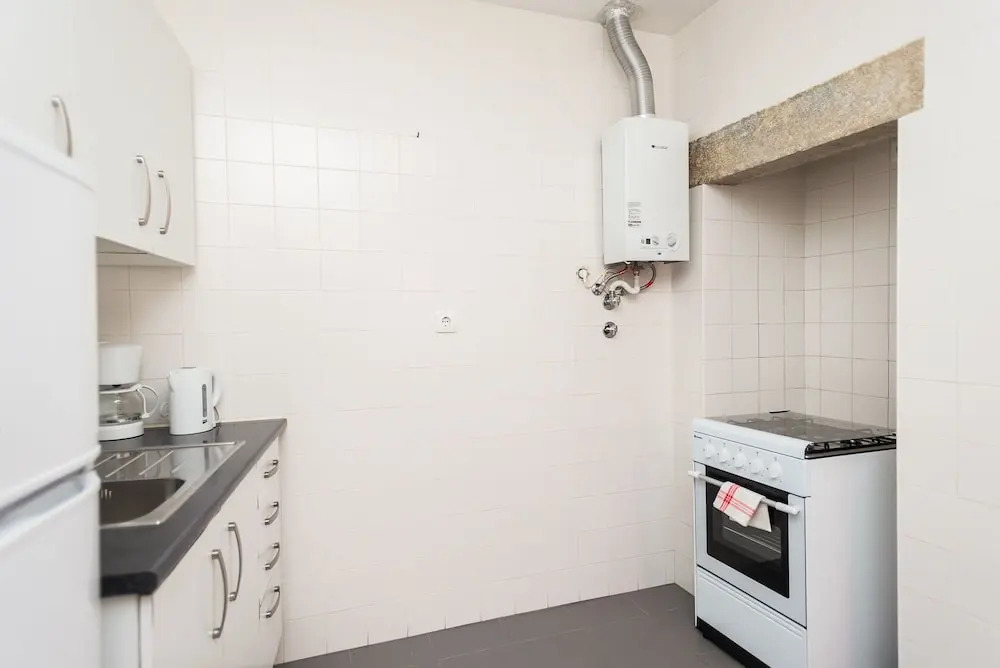 Remodeled Historic Apartment in Bairro Alto