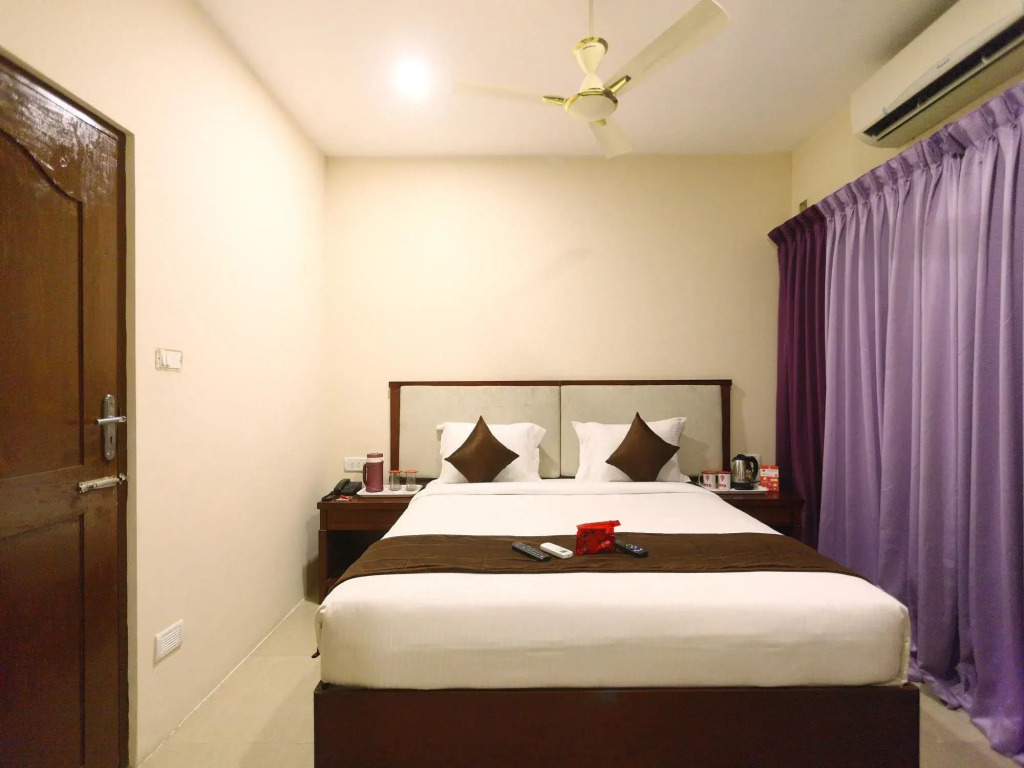 OYO Rooms ECR Off Uthandi Beach