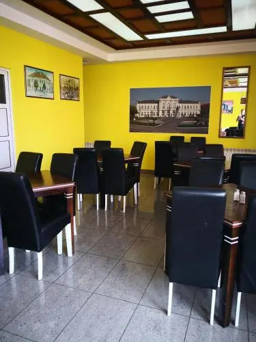 Motel Tomic