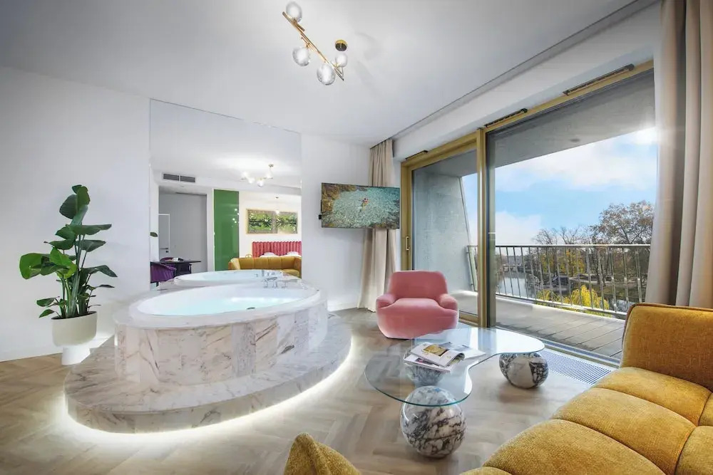 Boulevard Drobnera - ApartHotel Premium z widokiem na Odre