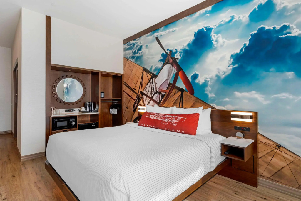 Cambria Hotel Nashville Airport