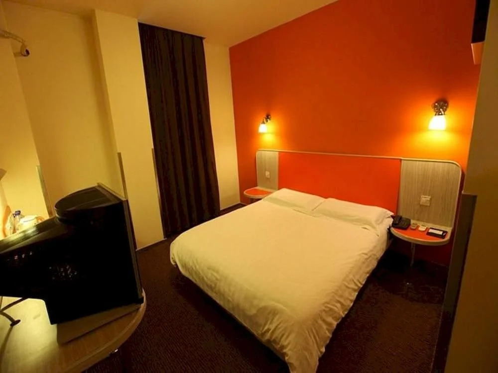 Motel 168 Shanghai Chunshen Road Branch