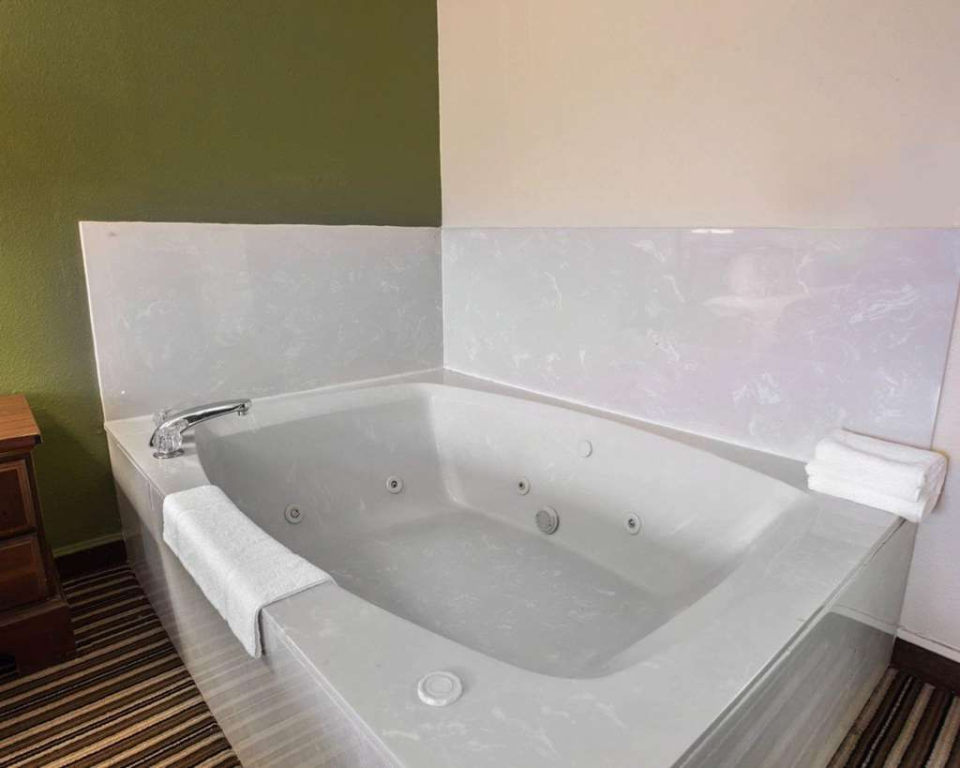 Quality Inn Harbison Area