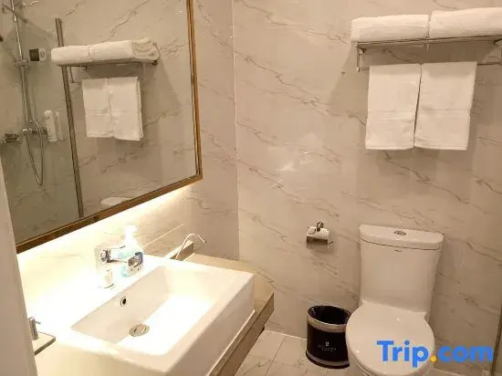 Jiayi Hotel (Dongying West Second Road, Ginza Mall, Petrochemical College Store)