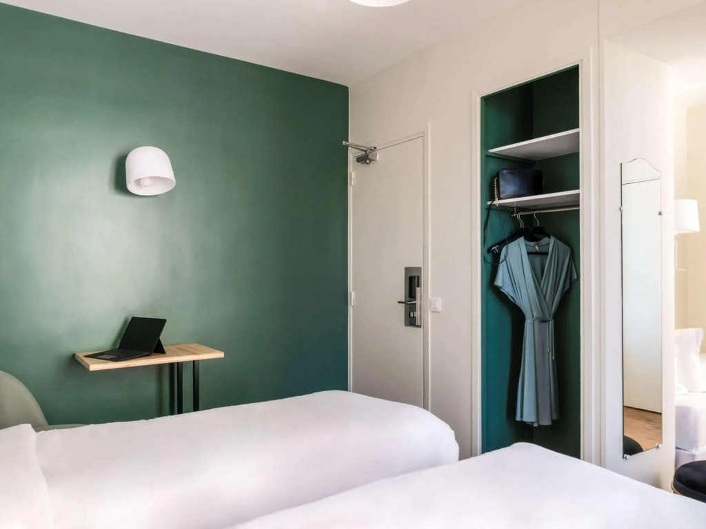 Отель ibis Styles Asnieres Centre