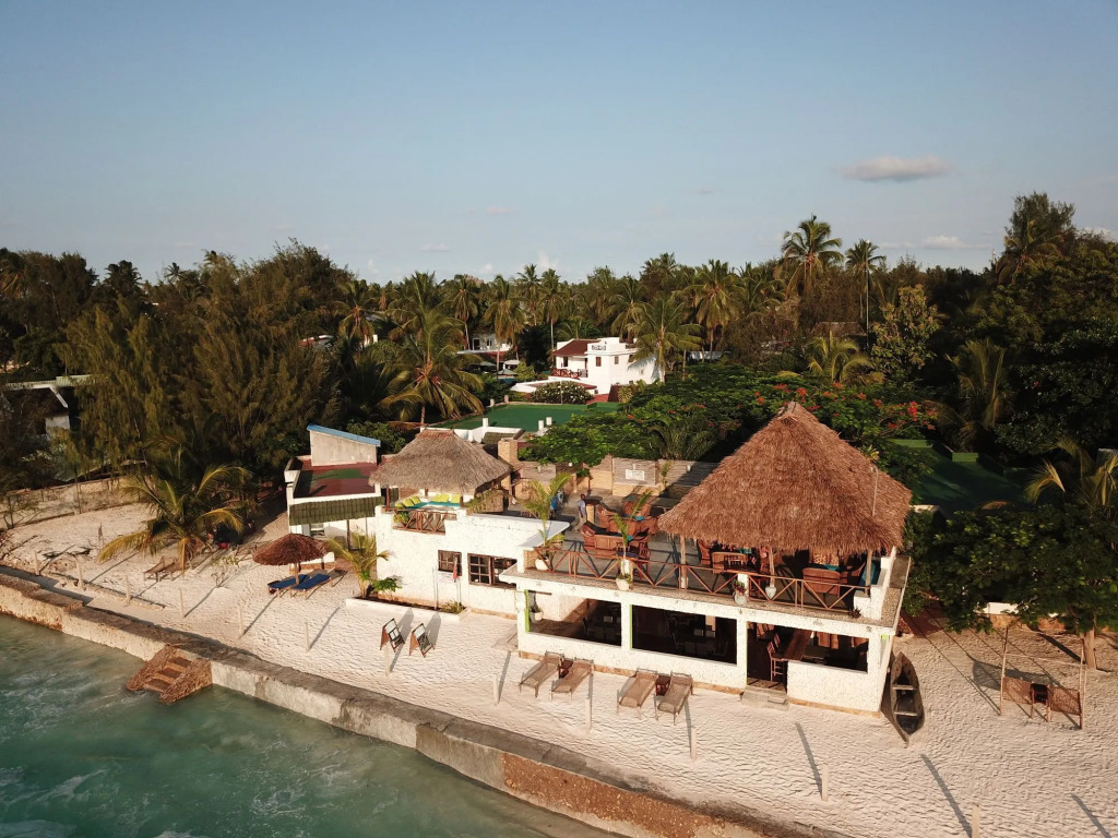 Beach Baby Lodge