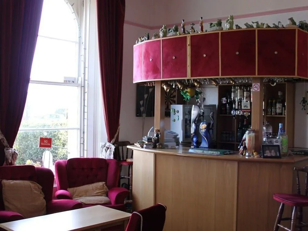 Lynton House Hotel
