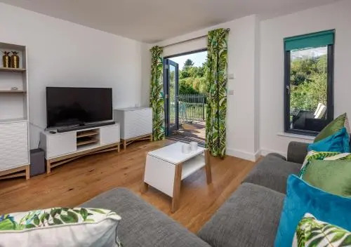 3 Bed in Abersoch oc-9penyb