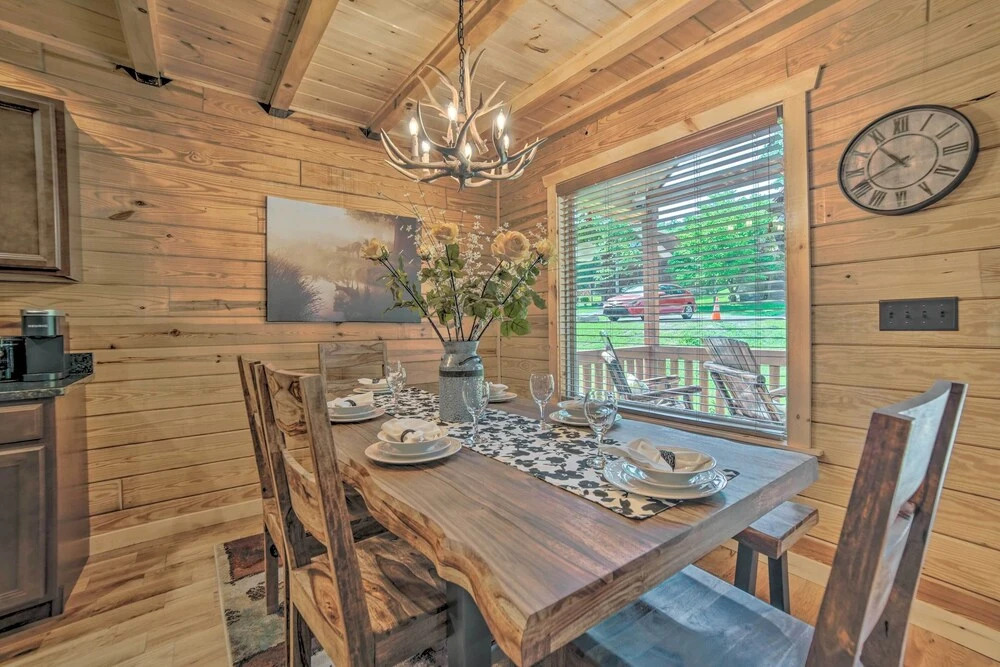 Hot Tub, Pool Access & Fire Pit: Gatlinburg Cabin