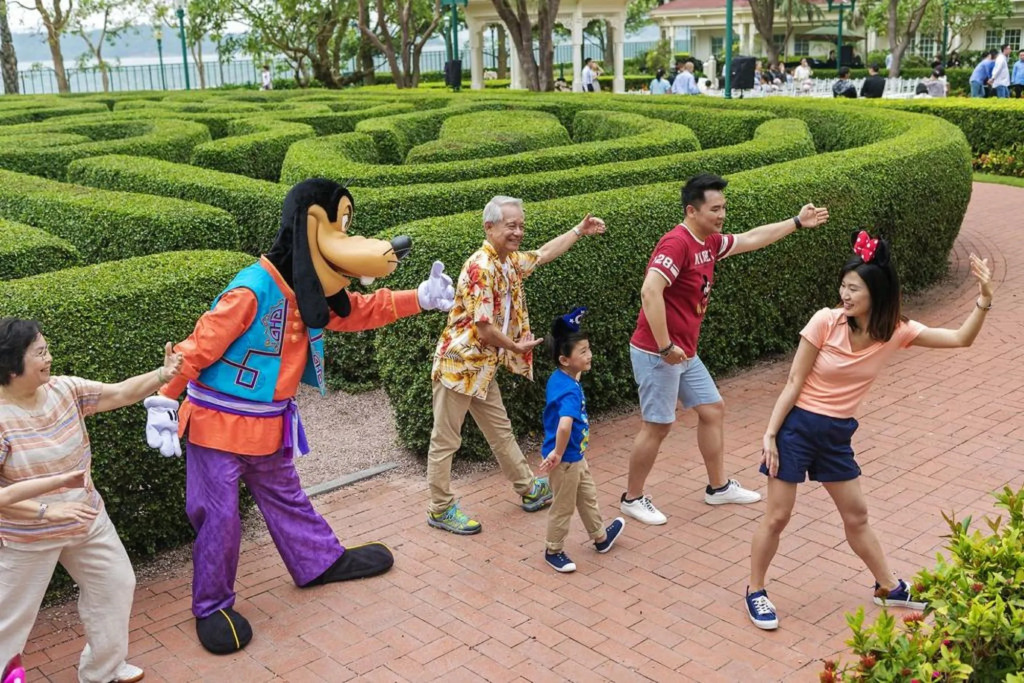Disney Explorers Lodge