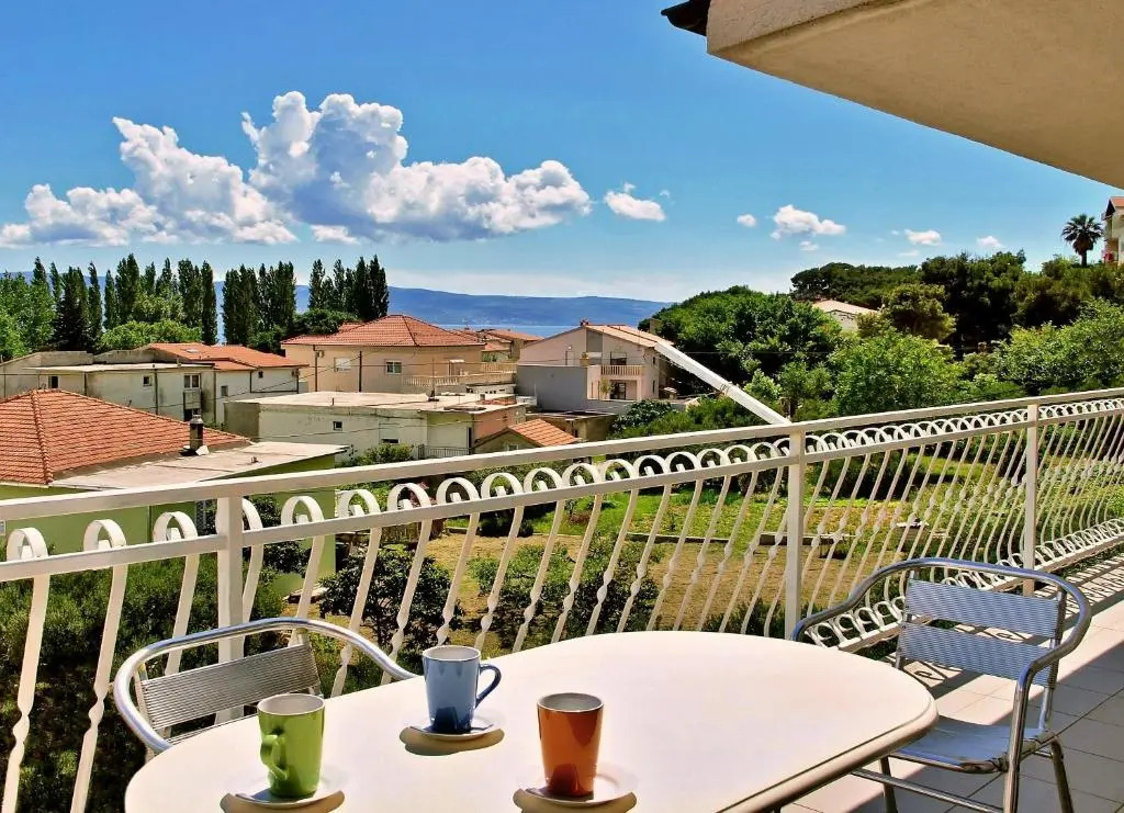 Apartments Iko