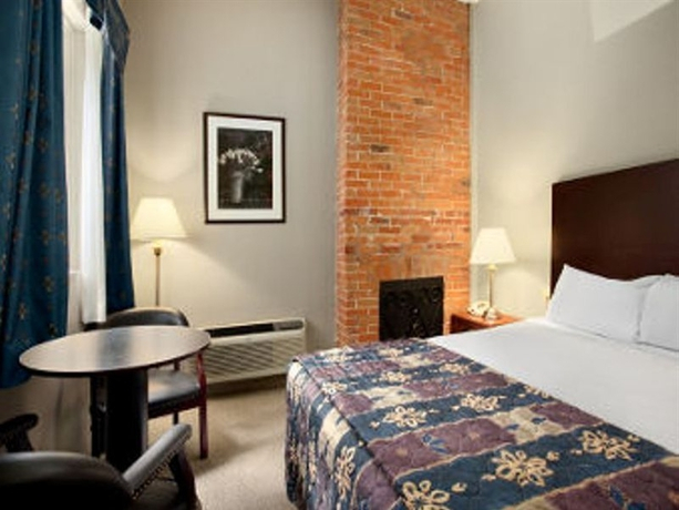 Travelodge Downtown Ottawa Doral Inn