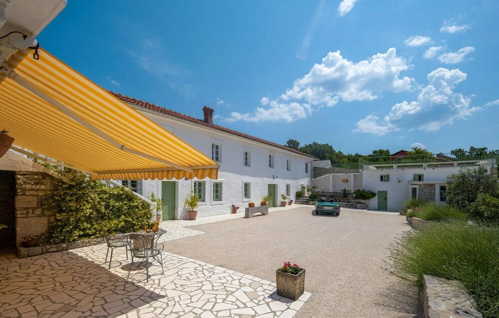 Beautiful Home In Jadranovo