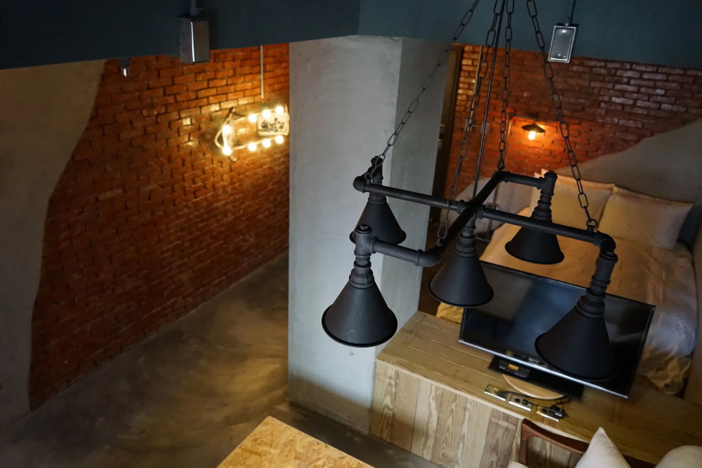 4 Design Inn