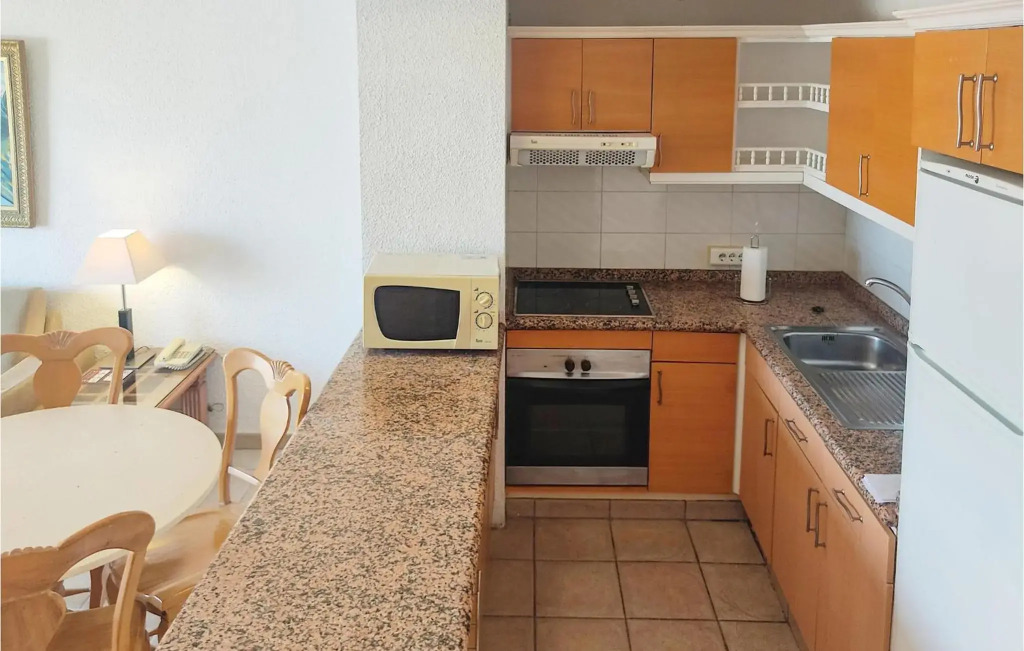 Beautiful apartment in Los Cristianos with 2 Bedrooms, WiFi and Swimming pool