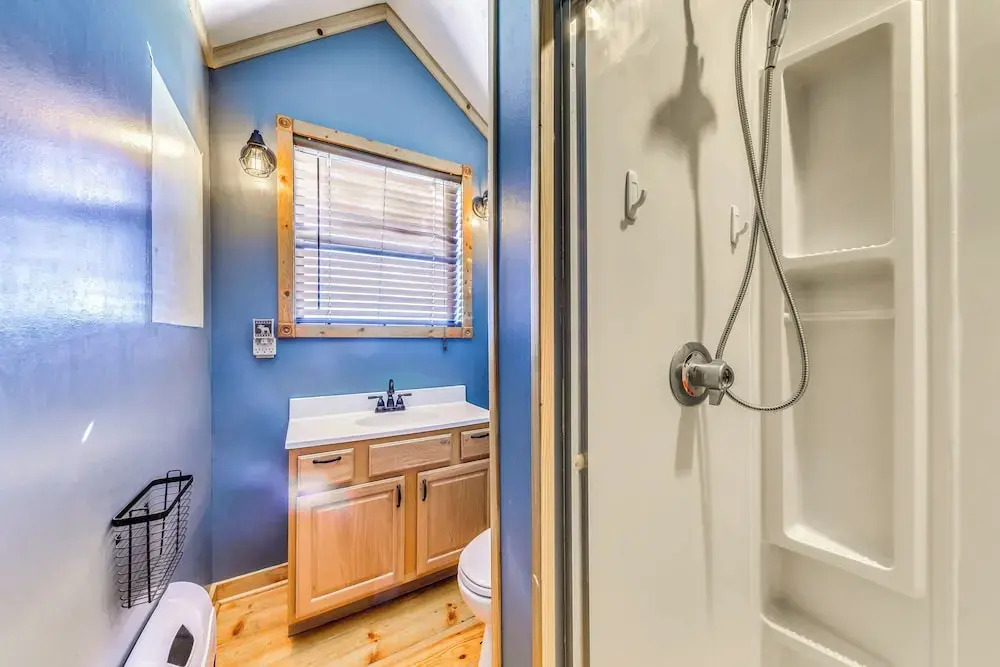 16 Mi to Ski Apache: Ruidoso Cabin Rental