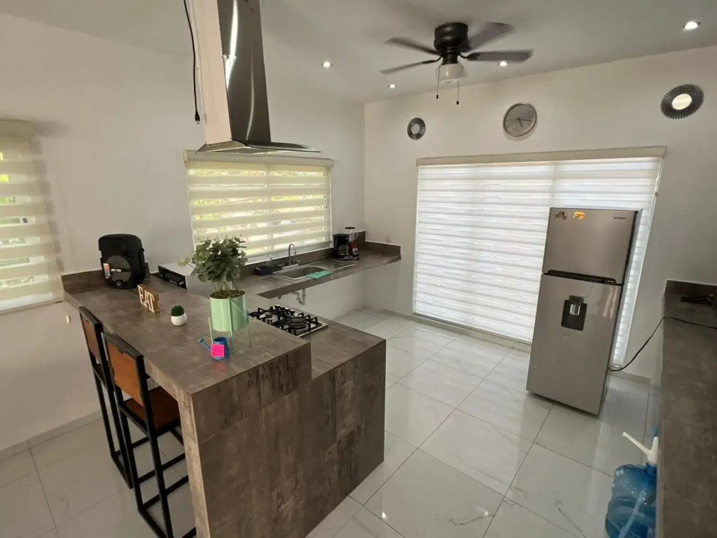 Casa Paloma 2 En Segunda Planta Cerca De Aeropuerto Y Centro Comercial