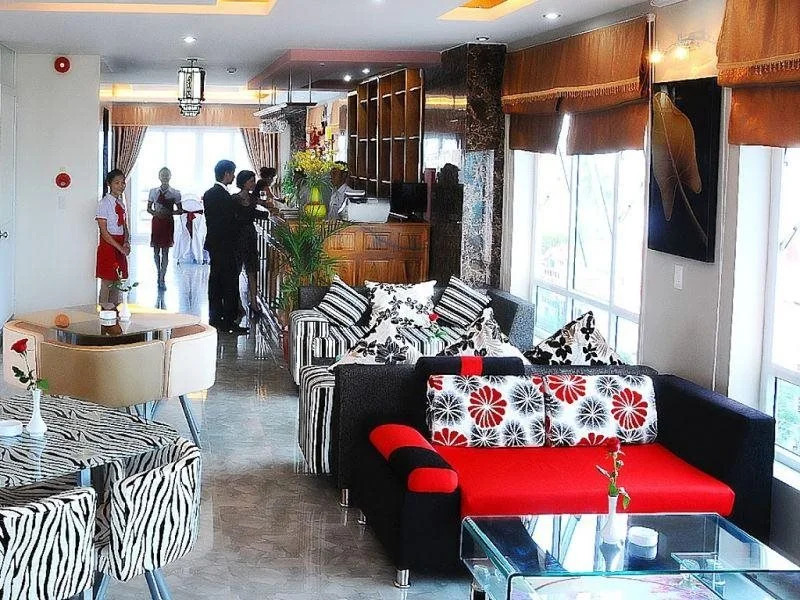 Hotel 68