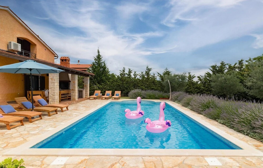 Awesome Home in Pula With Wifi and 4 Bedrooms