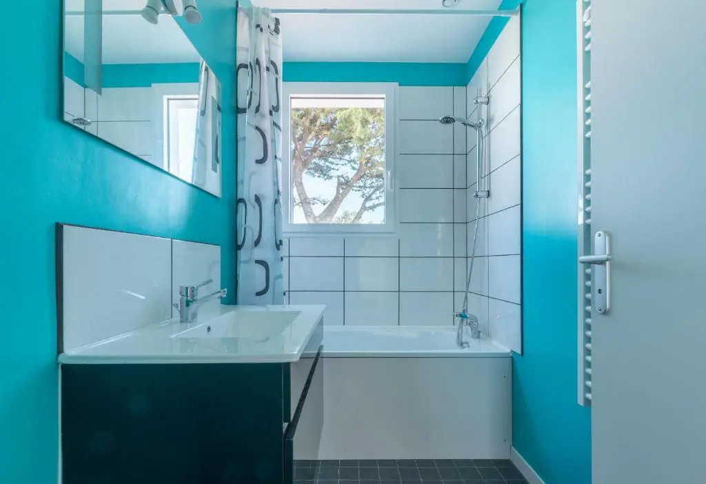 Appartement moderne refait a neuf proche plage