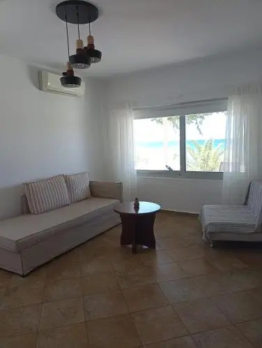 Grandes Apartments sea front