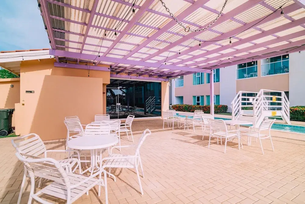 Aruba's Life 303