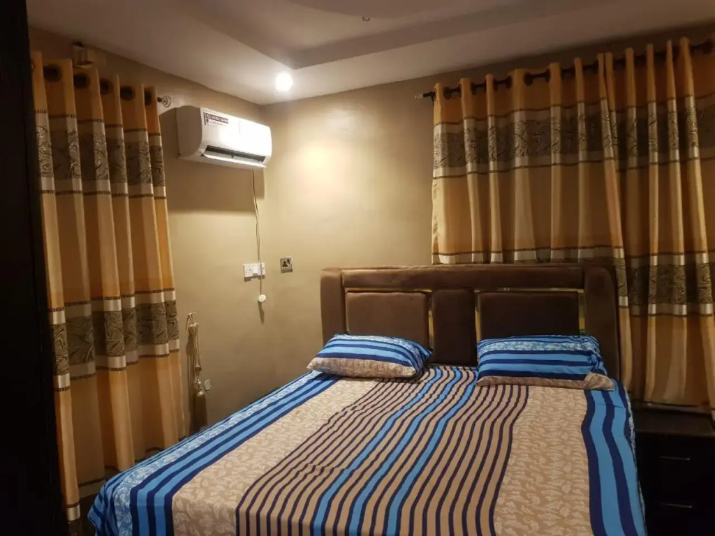 Well furnished 3 bed apartment