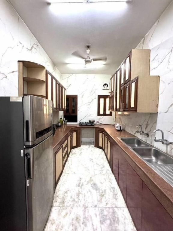 Fortune Home Service Apartment E-28 1A